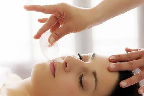 Soins-Esthétiques-du-Visage-PRENAYA